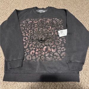 FOREVER 21 Def Leppard Charcoal Gray Sweater NWT